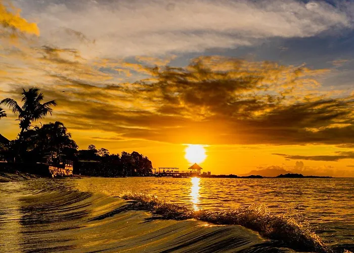 Fisherman's Cove Beau Vallon (Mahe)
