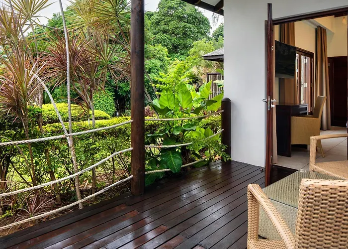 Fisherman's Cove Resort 4*